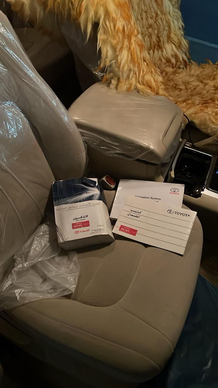 Car Image 2016 TOYOTA LAND CRUISER GX.R