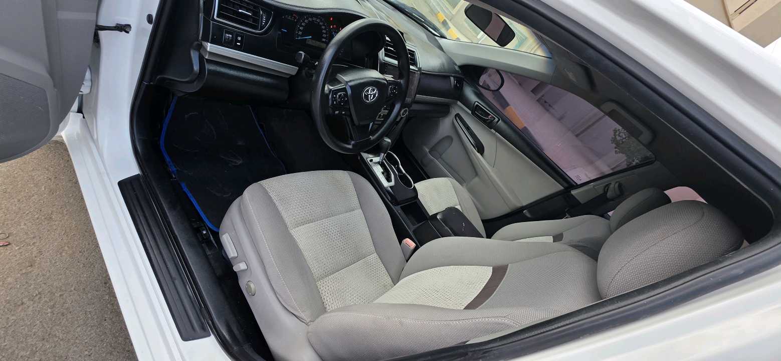 Car Image 2013 TOYOTA CAMRY GL