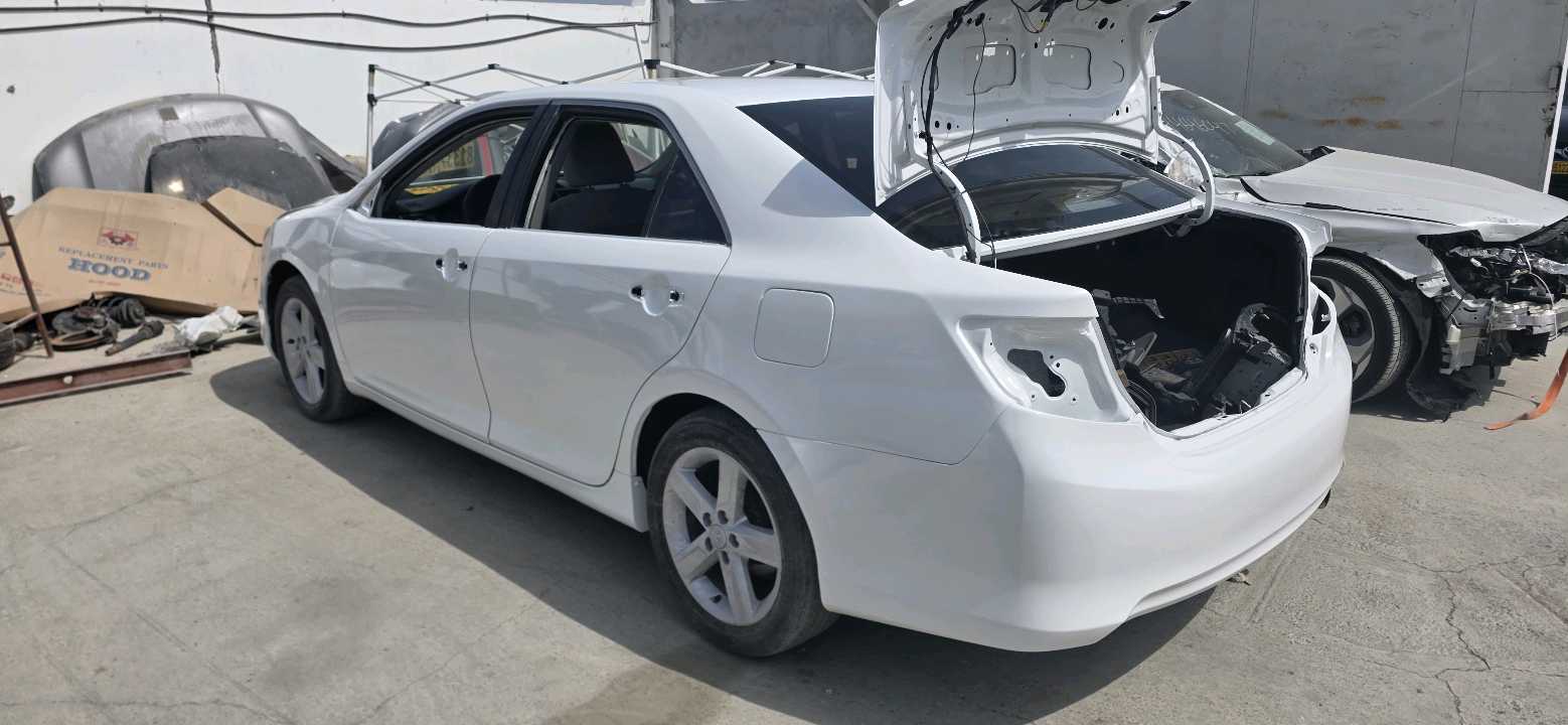 Car Image 2013 TOYOTA CAMRY GL
