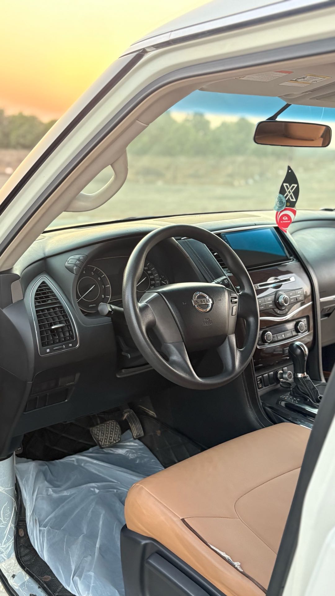 Car Image 2014 NISSAN PATROL Platinum