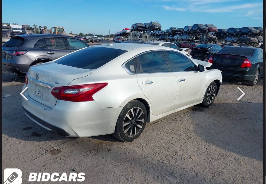 Car Image 2018 NISSAN ALTIMA SL