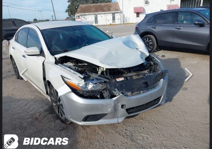 Car Image 2018 NISSAN ALTIMA SL