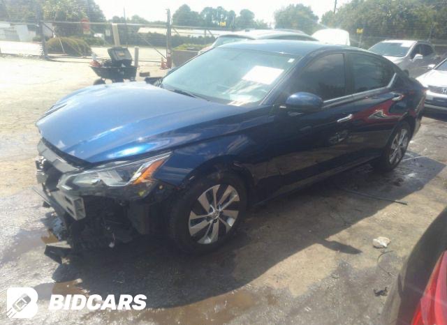 Car Image 2020 NISSAN ALTIMA S