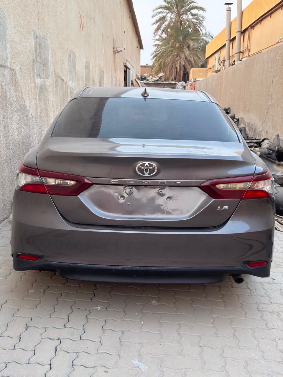 Car Image 2021 TOYOTA CAMRY LE