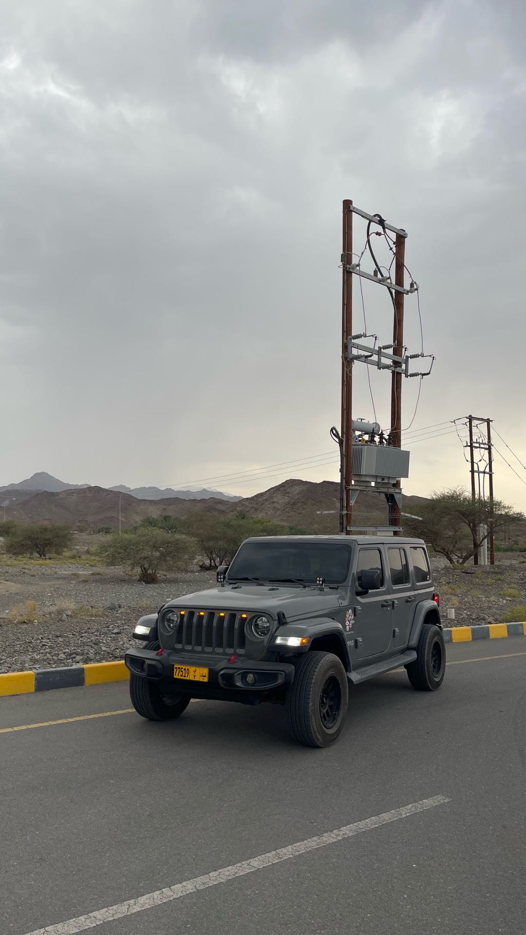 Car Image 2021 JEEP WRANGLER SAHARA
