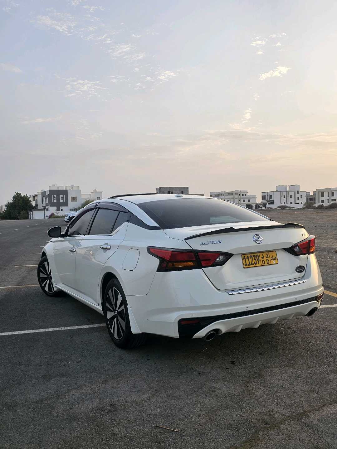 Car Image 2019 NISSAN ALTIMA SV