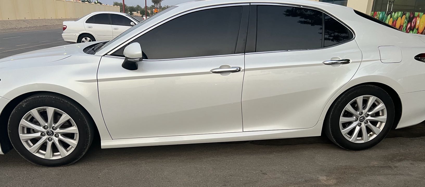 Car Image 2019 TOYOTA CAMRY GLE