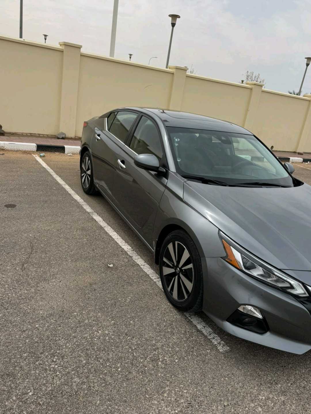 Car Image 2021 NISSAN ALTIMA SV