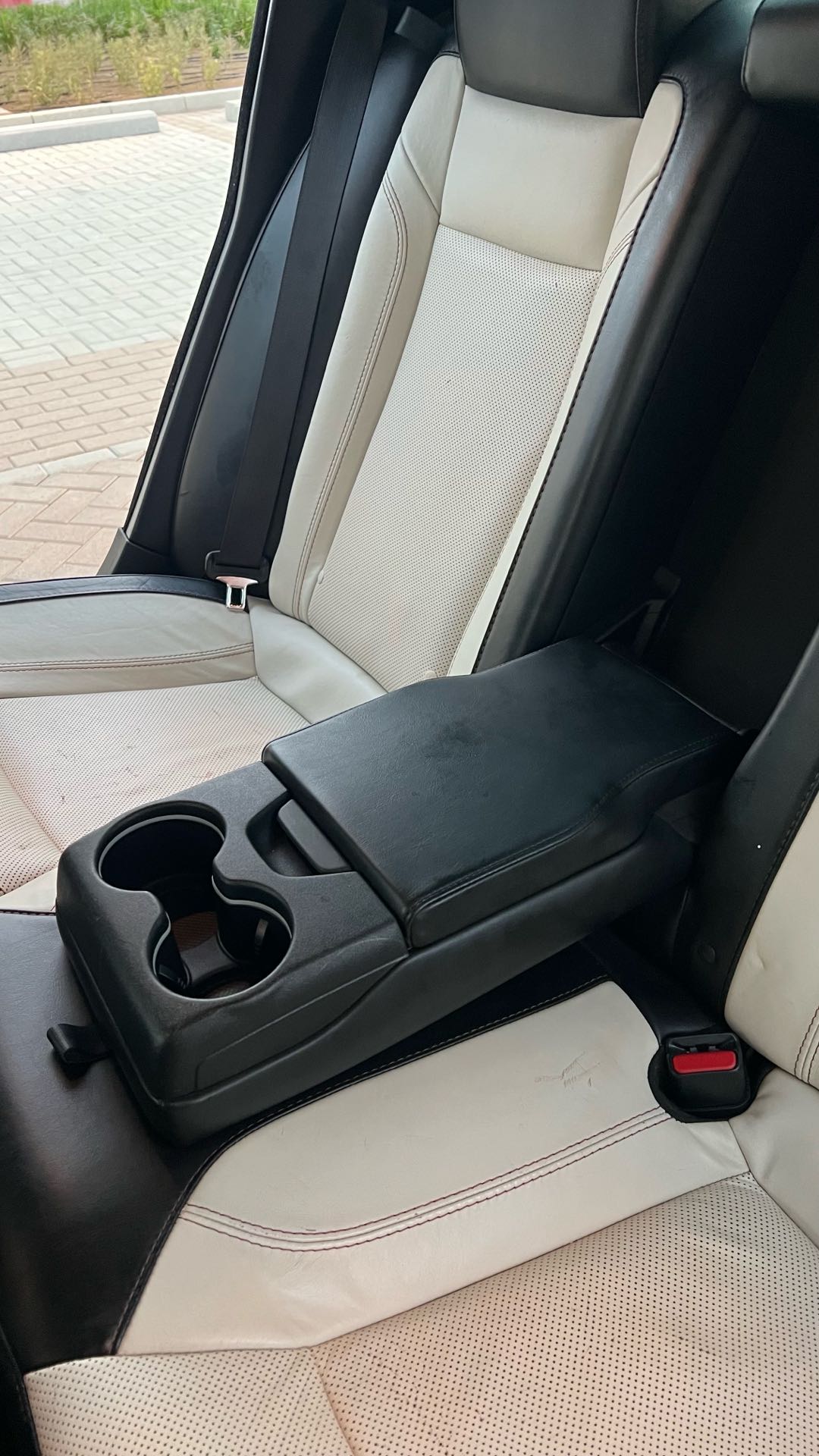 Car Image 2019 DODGE CHARGER GT