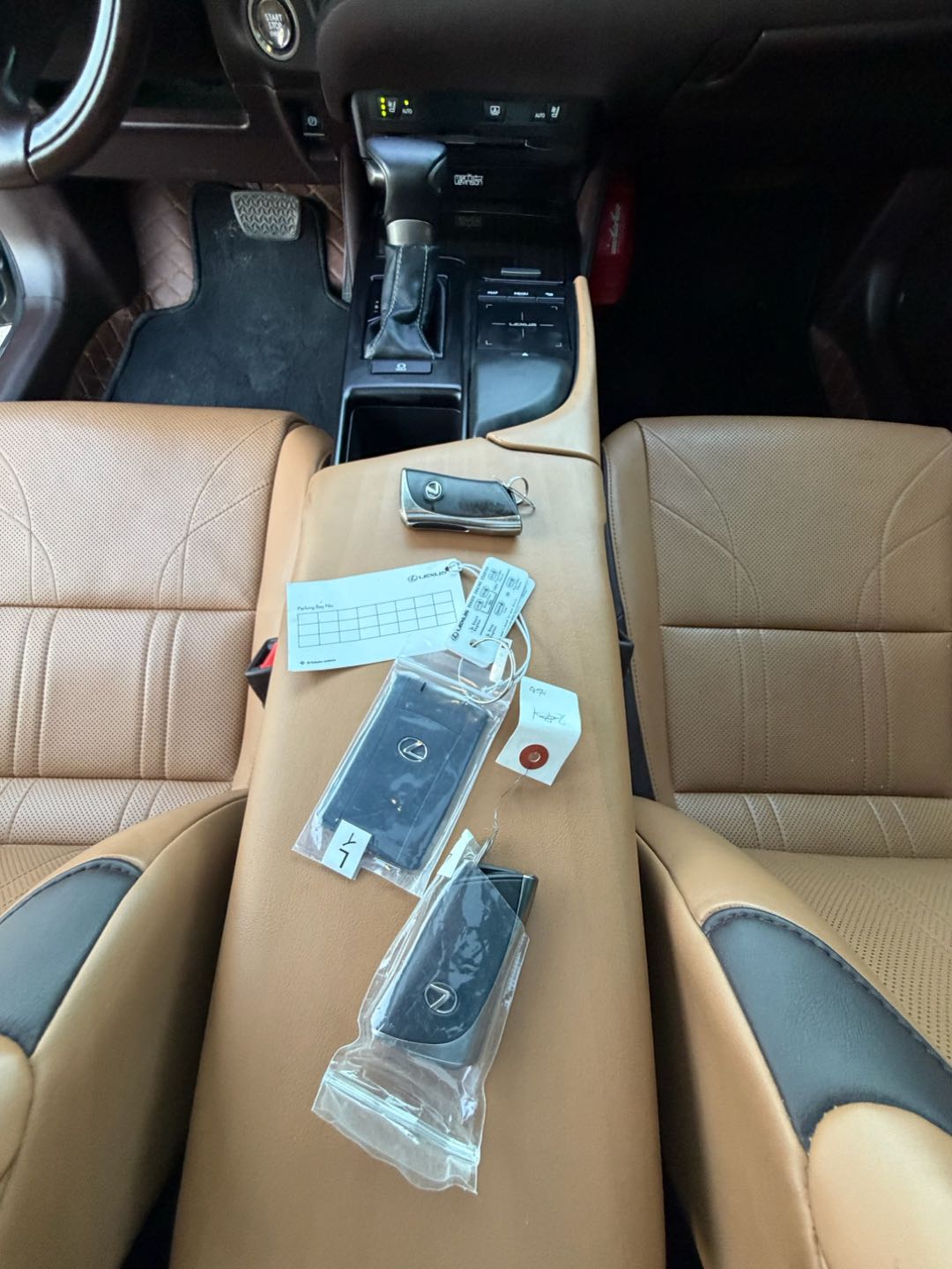 Car Image 2019 LEXUS ES 350