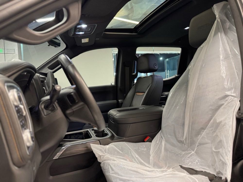 Car Image 2020 GMC SIERRA AT4