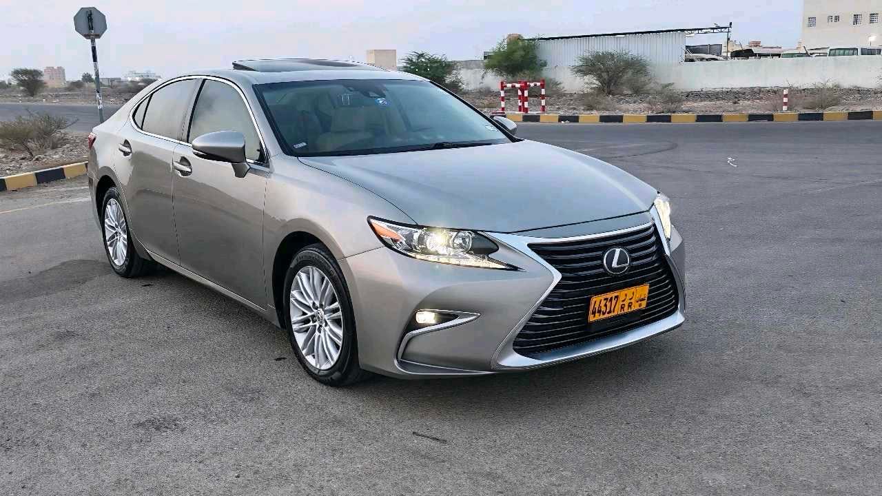 Car Image 2018 LEXUS ES 350