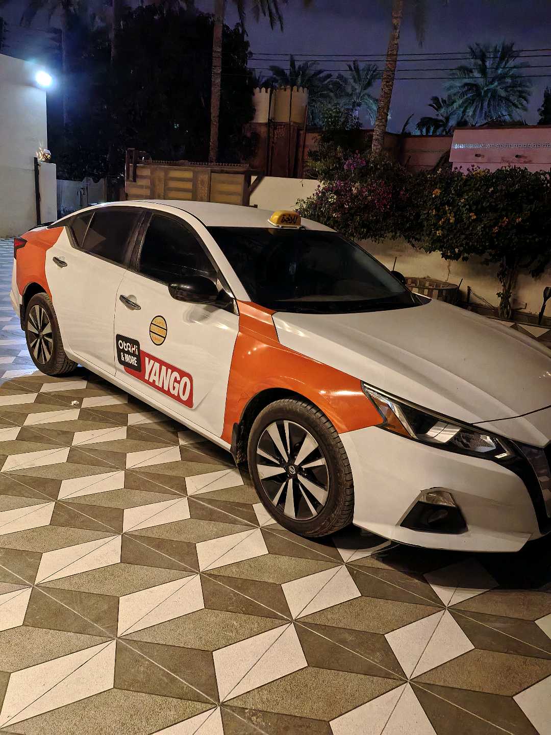 Car Image 2019 NISSAN ALTIMA S