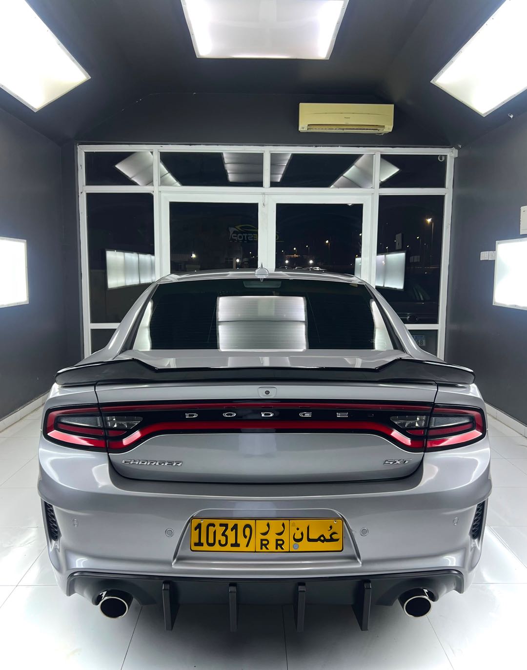 Car Image 2018 DODGE CHARGER GT