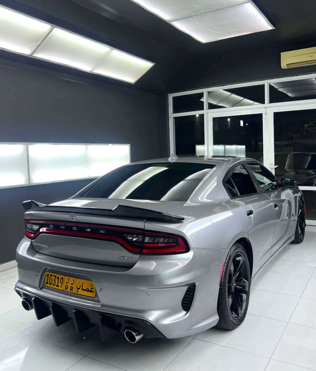 Car Image 2018 DODGE CHARGER GT