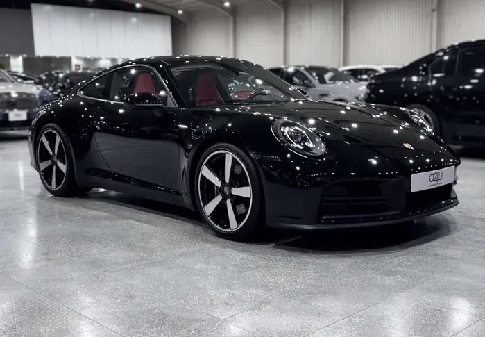 Car Image 2025 PORSCHE 911 