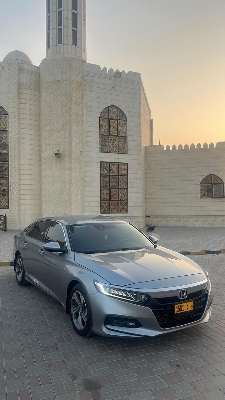 Car Image 2019 HONDA ACCORD LX