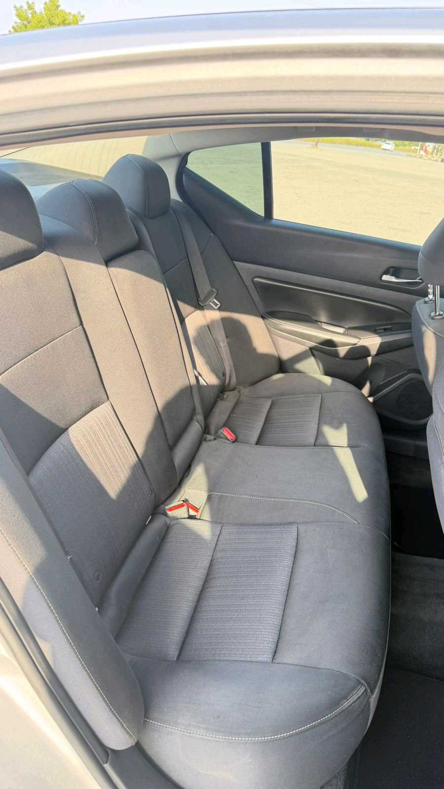 Car Image 2019 NISSAN ALTIMA SV