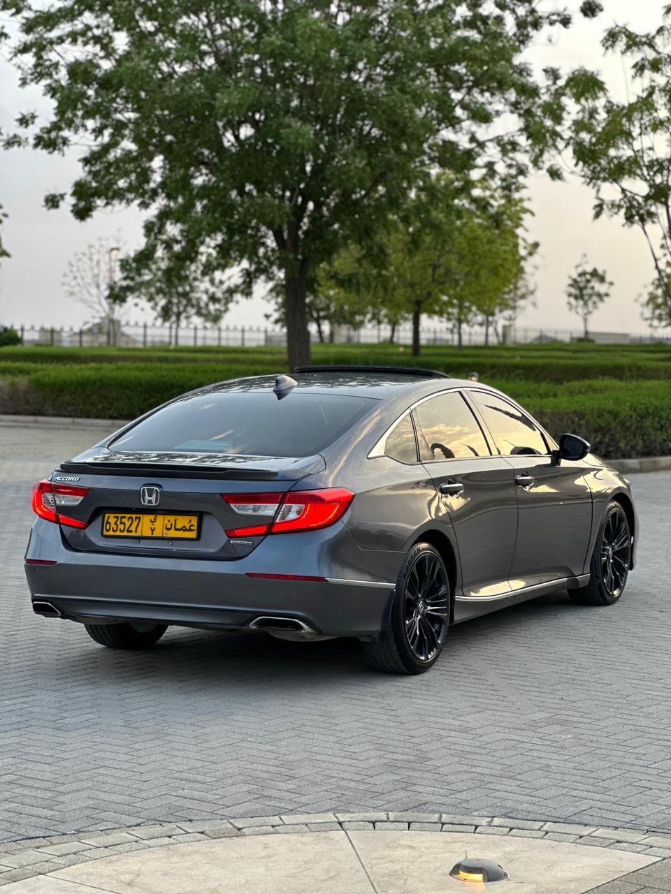 Car Image 2018 HONDA ACCORD TOURING