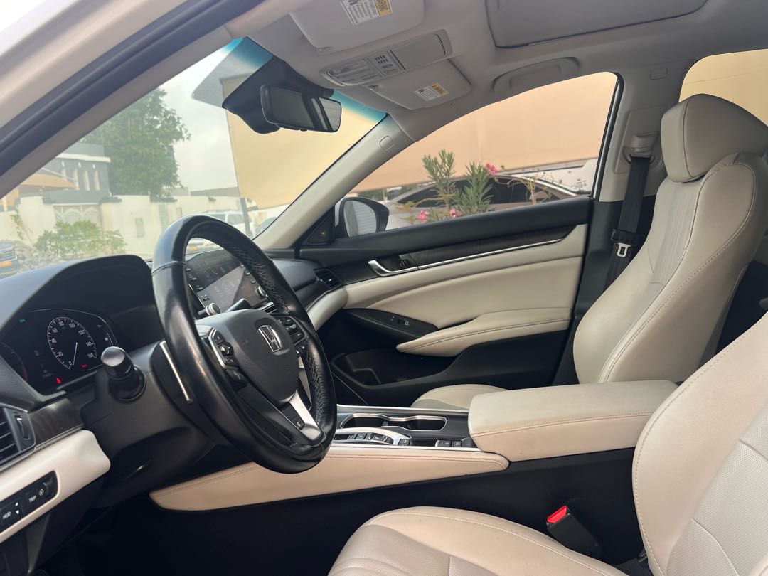 Car Image 2021 HONDA ACCORD TOURING