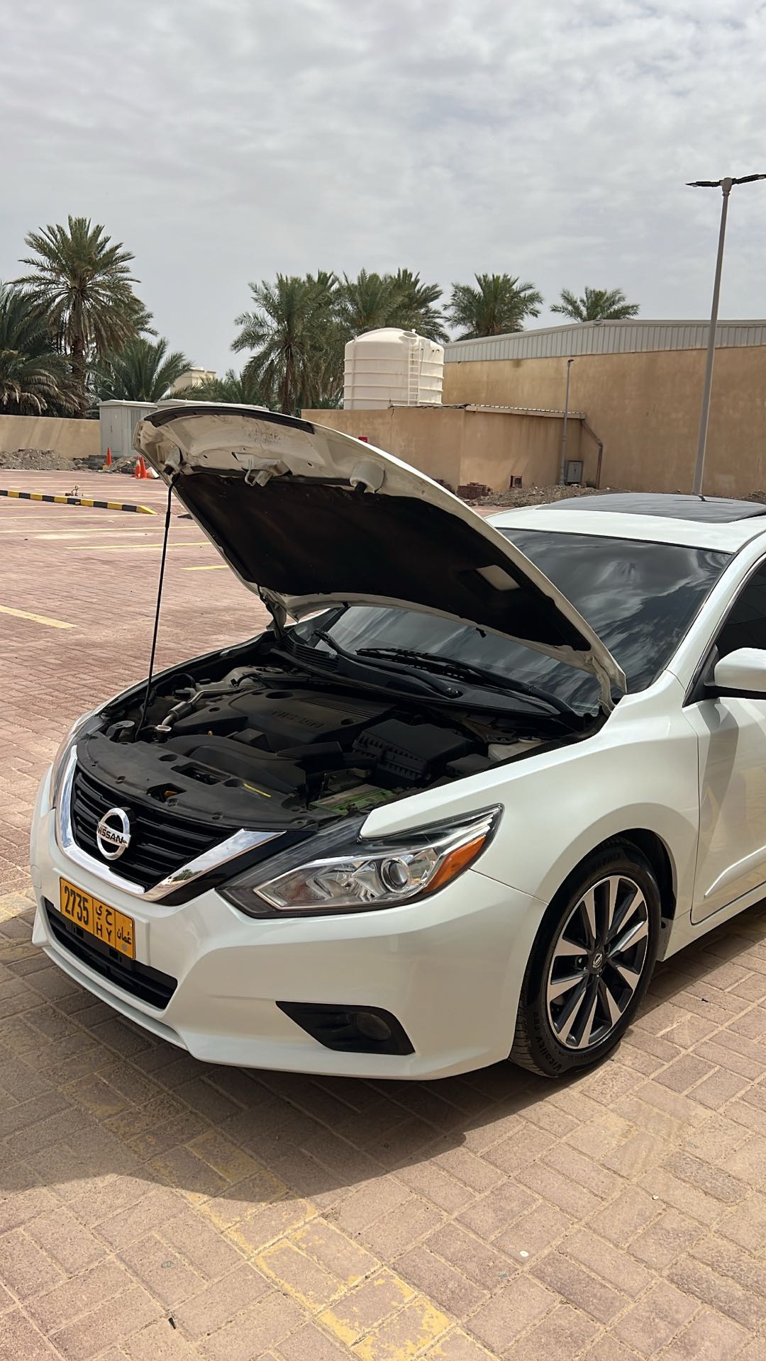 Car Image 2017 NISSAN ALTIMA SL