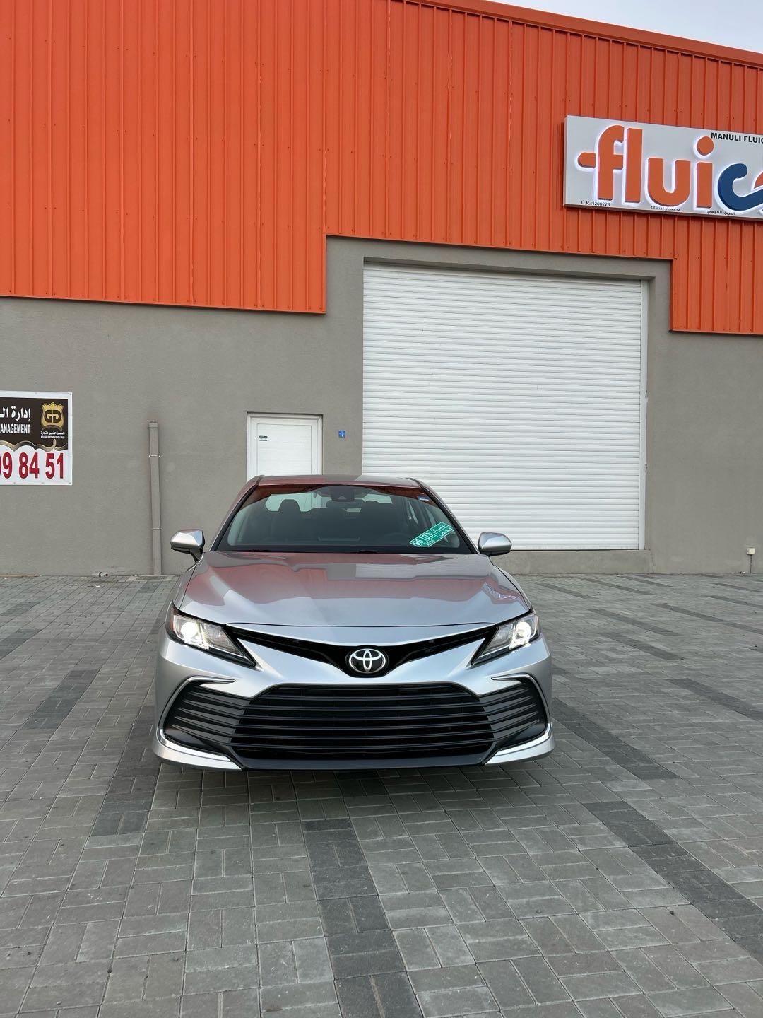 Car Image 2021 TOYOTA CAMRY LE