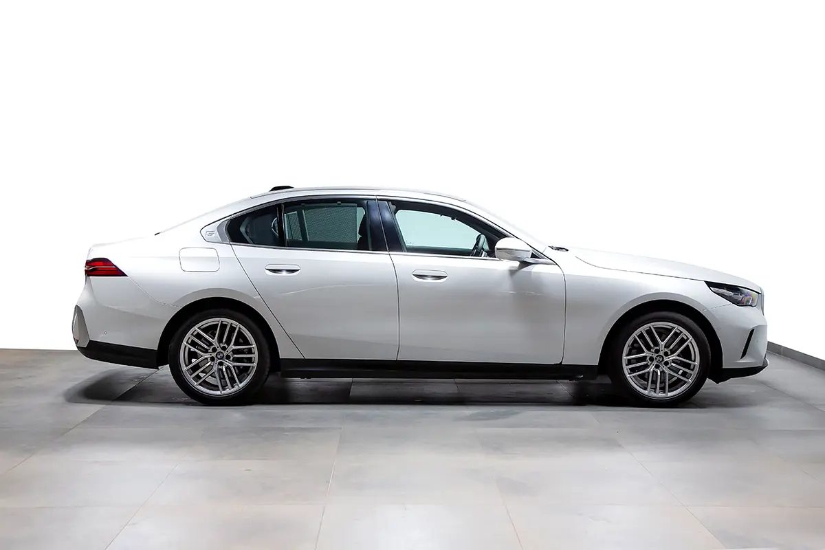 Car Image 2025 BMW 5 SERIES 