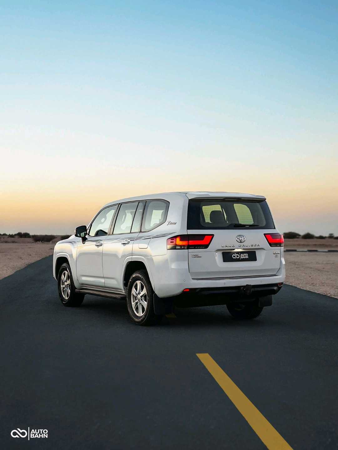 Car Image 2022 TOYOTA LAND CRUISER GX.R