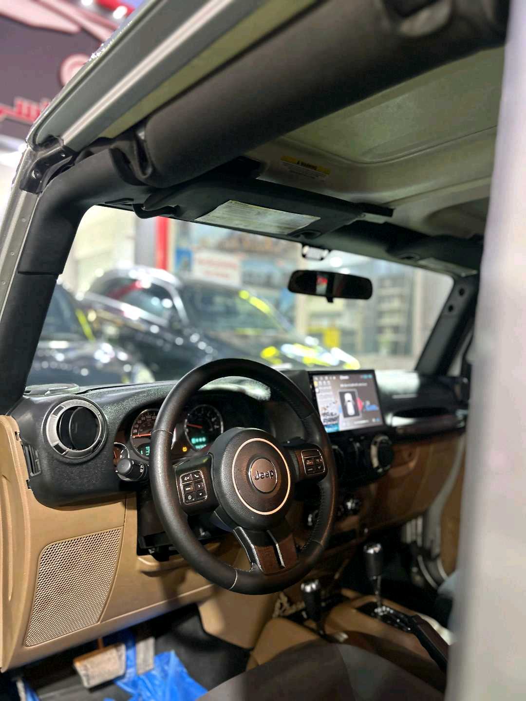 Car Image 2017 JEEP WRANGLER SAHARA