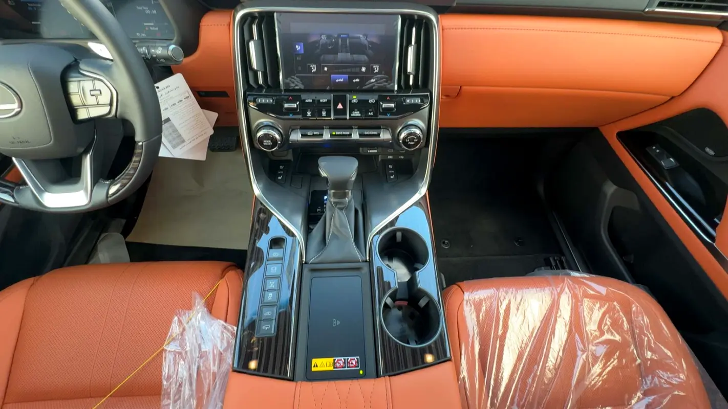 Car Image 2026 LEXUS LX 600