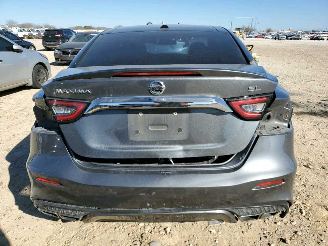 Car Image 2019 NISSAN MAXIMA