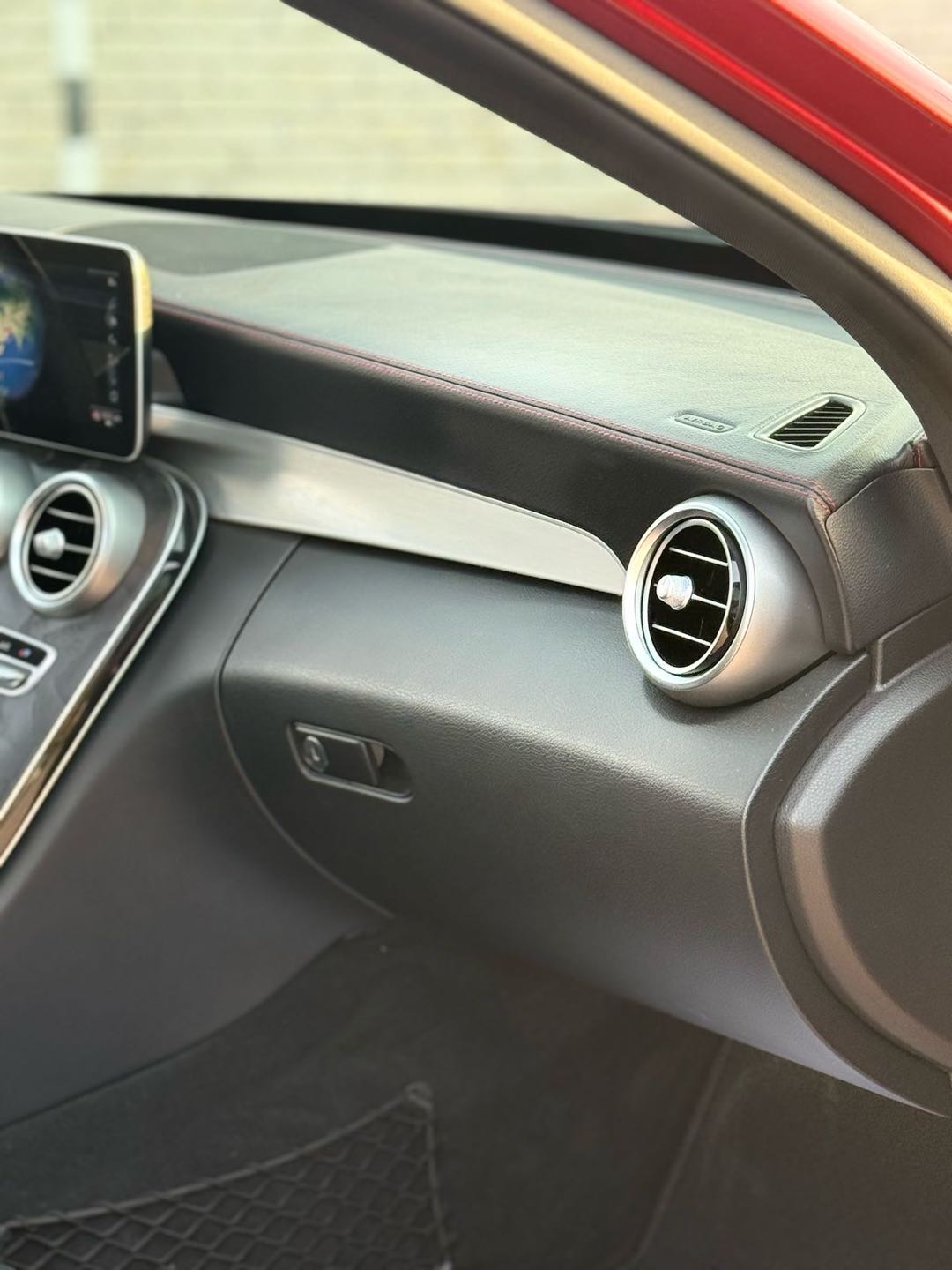 Car Image 2019 MERCEDES C Class 43