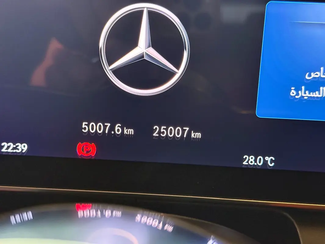 Car Image 2025 MERCEDES GLC CLASS 