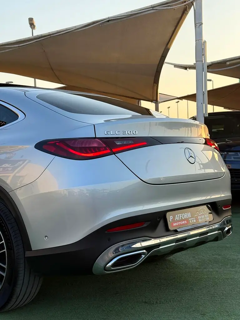 Car Image 2025 MERCEDES GLC CLASS 