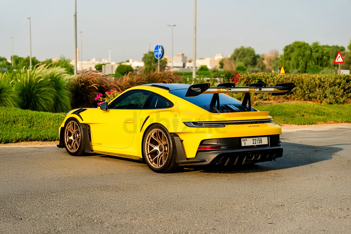 بورش كريرا 2023