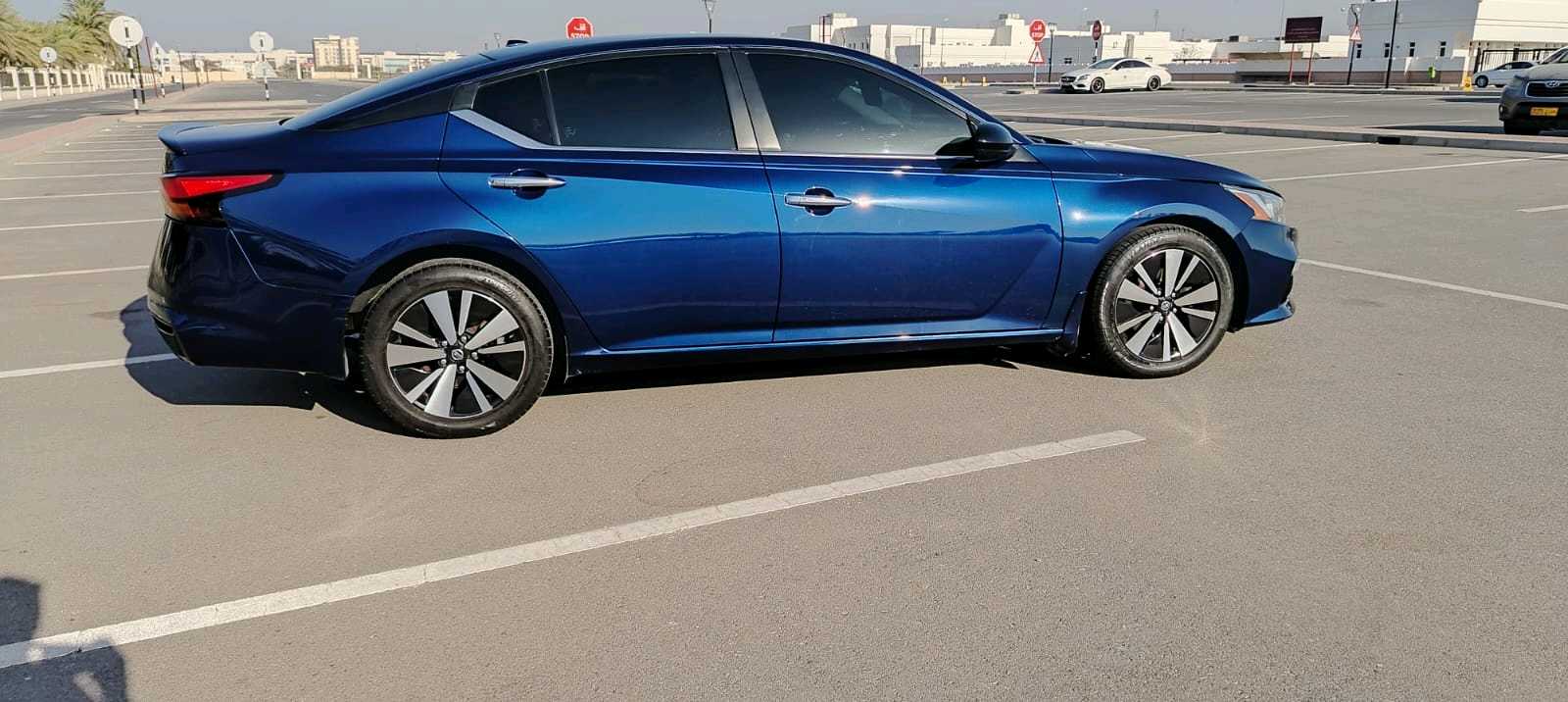 Car Image 2019 NISSAN ALTIMA S