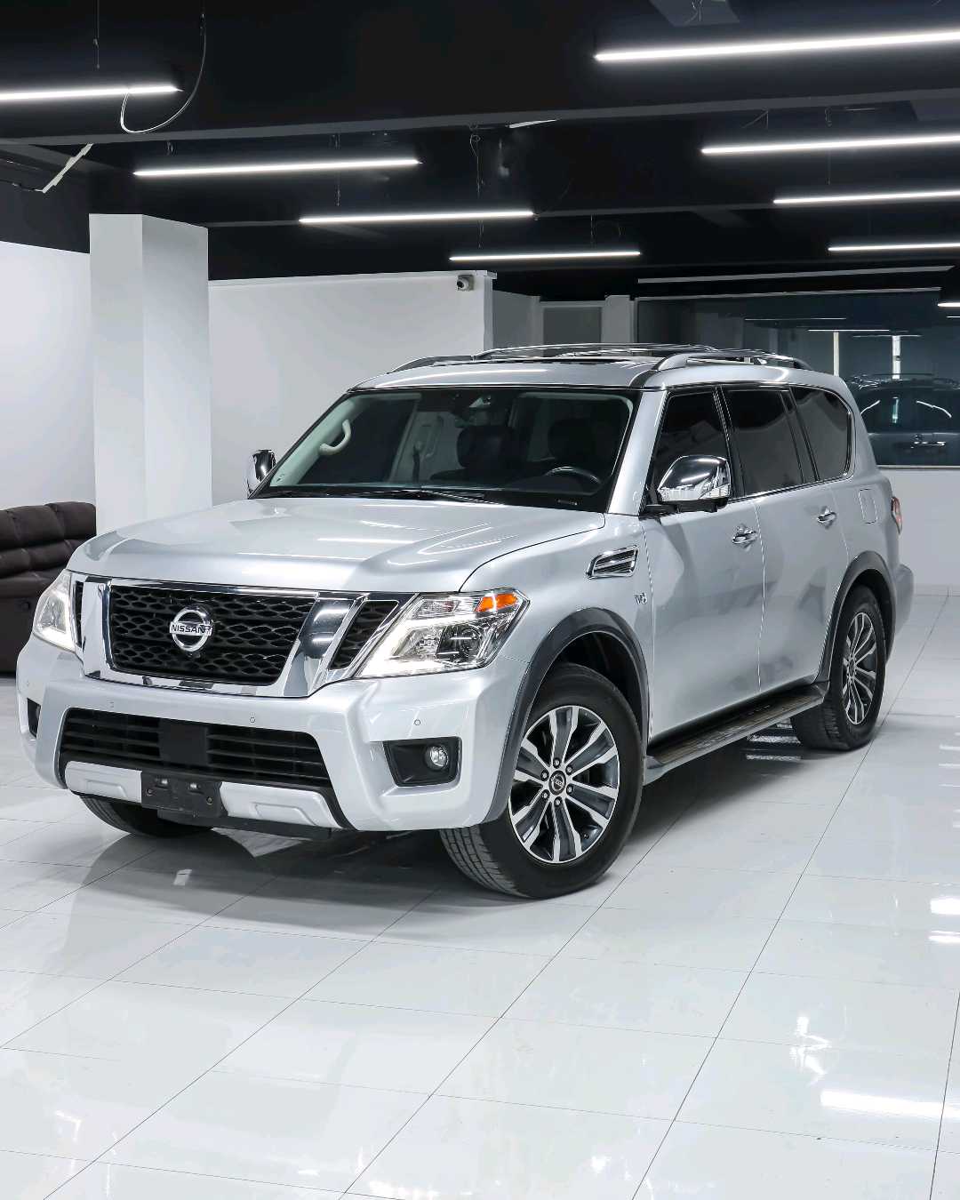 Car Image 2018 NISSAN ARMADA 