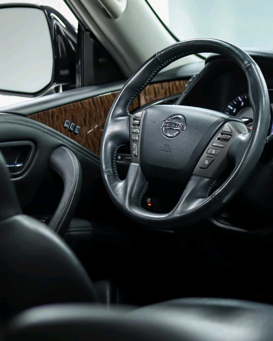 Car Image 2018 NISSAN ARMADA 