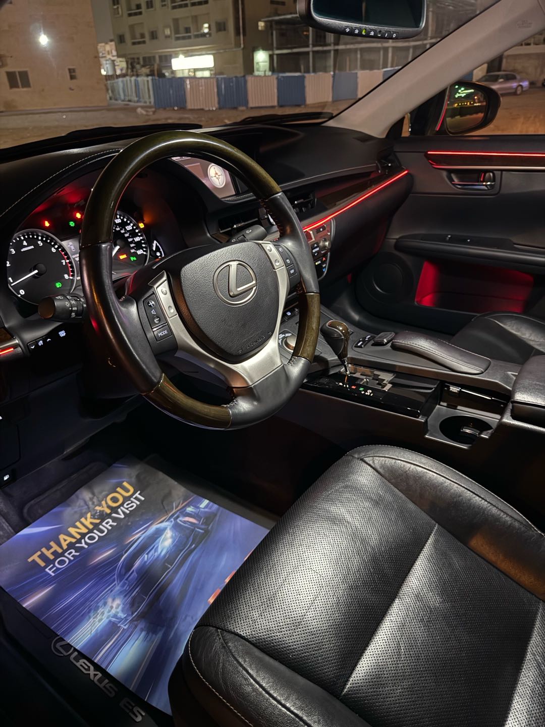 Car Image 2015 LEXUS ES 350