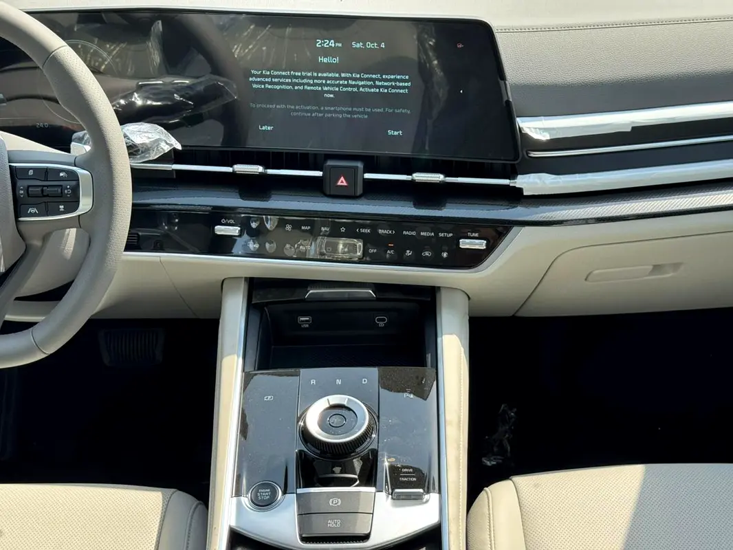 Car Image 2025 KIA SPORTAGE 