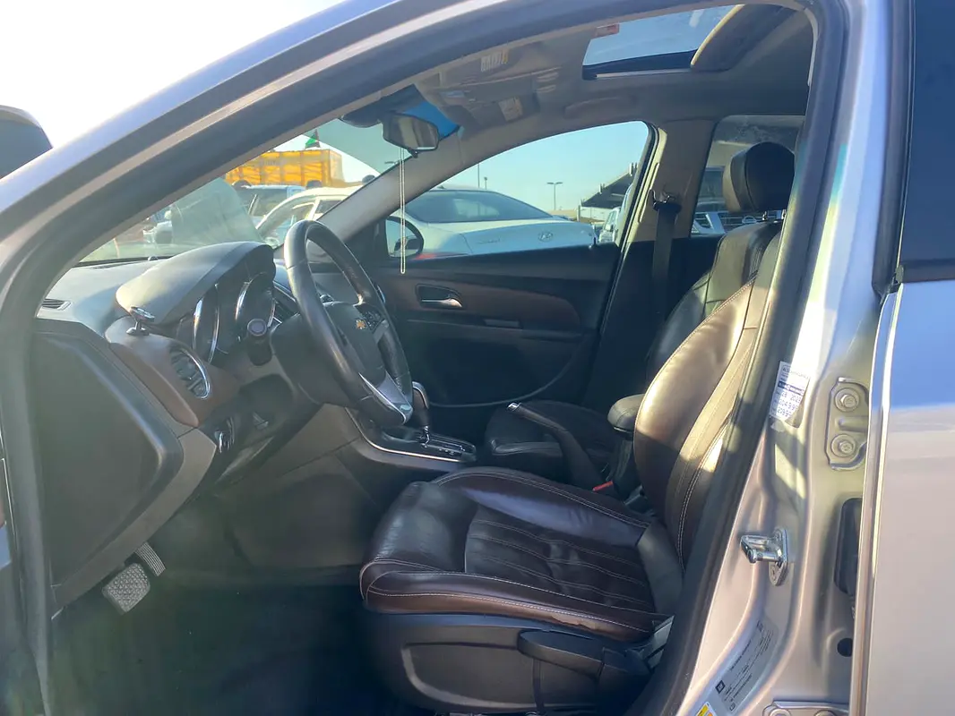 Car Image 2014 CHEVROLET CRUZE LT