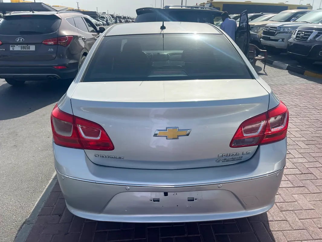 Car Image 2016 CHEVROLET CRUZE LS