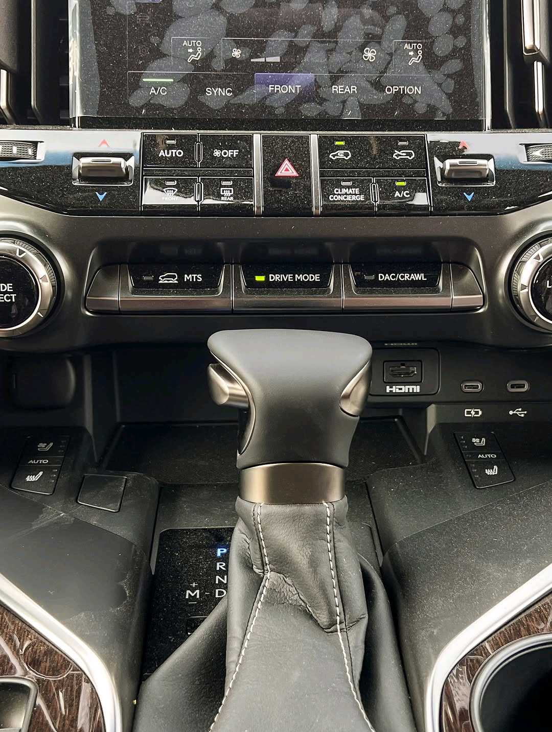Car Image 2026 LEXUS LX 600