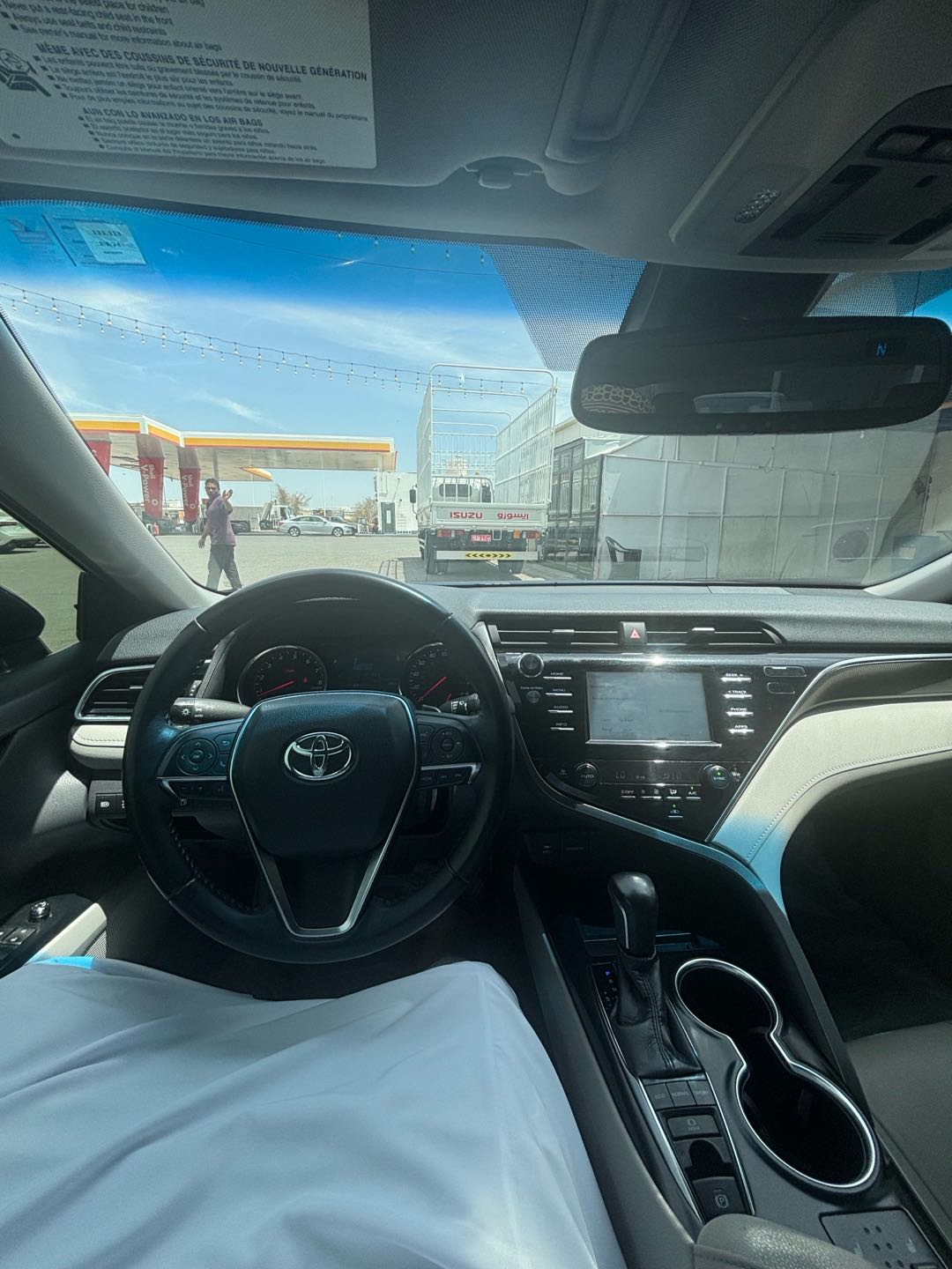 Car Image 2018 TOYOTA CAMRY XSE