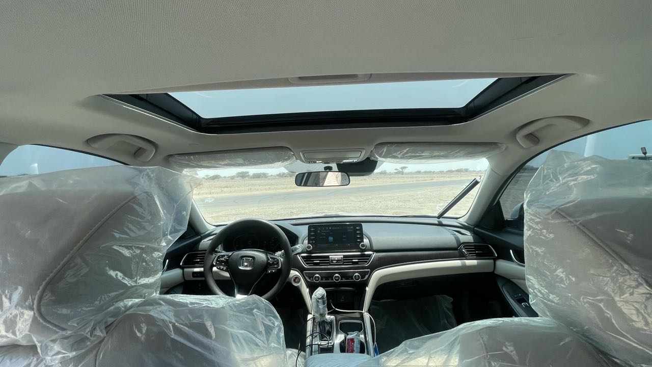 Car Image 2018 HONDA ACCORD EX