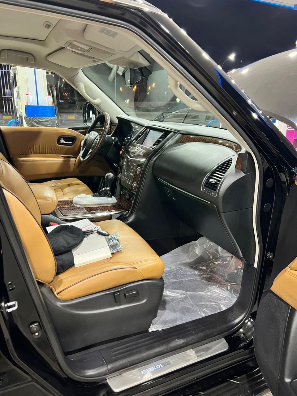 Car Image 2018 NISSAN PATROL Platinum