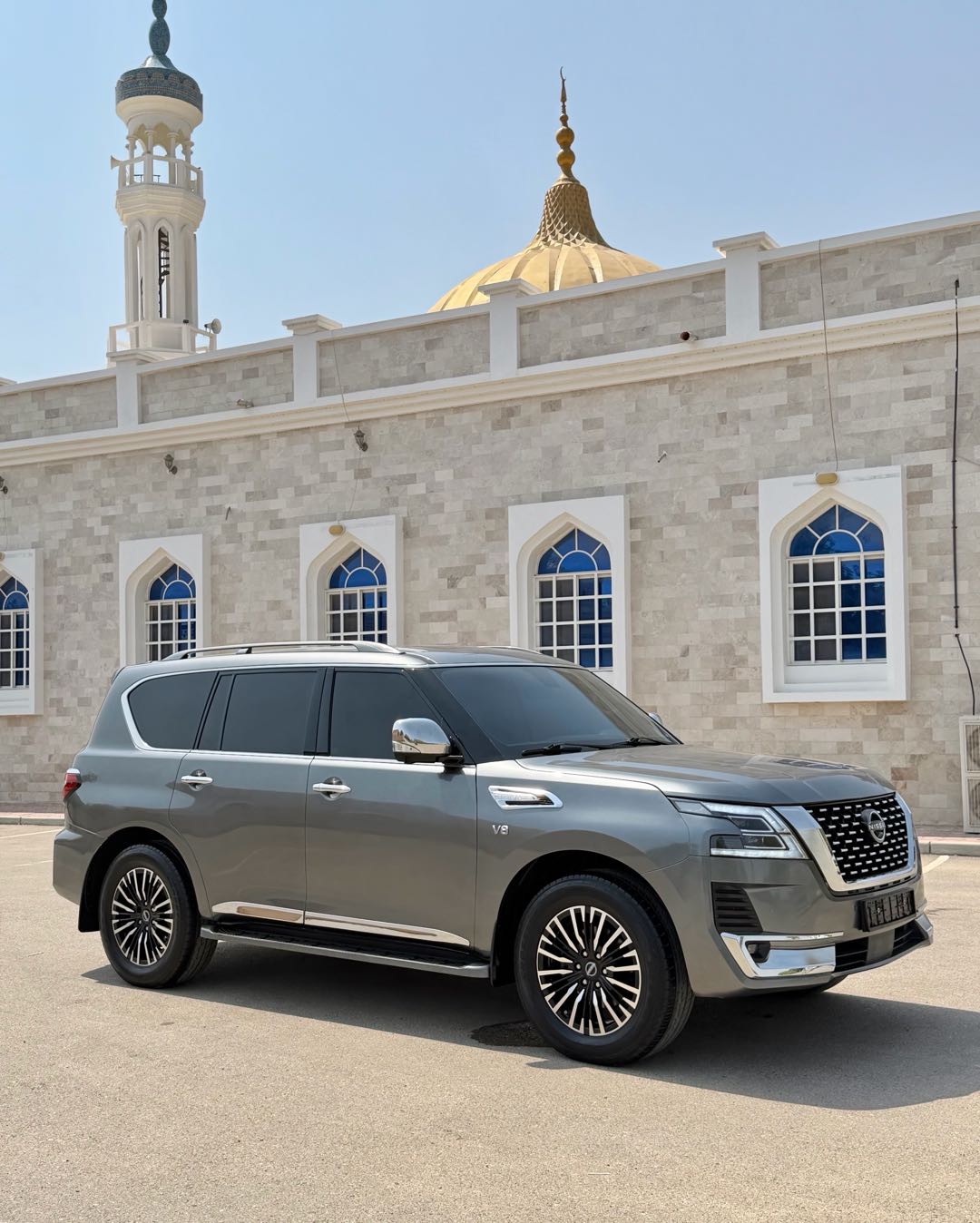Car Image 2019 NISSAN ARMADA 