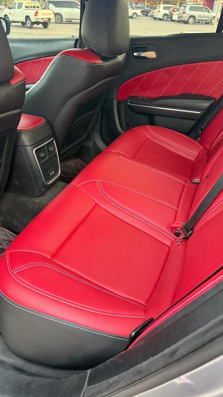 Car Image 2018 DODGE CHARGER R/T