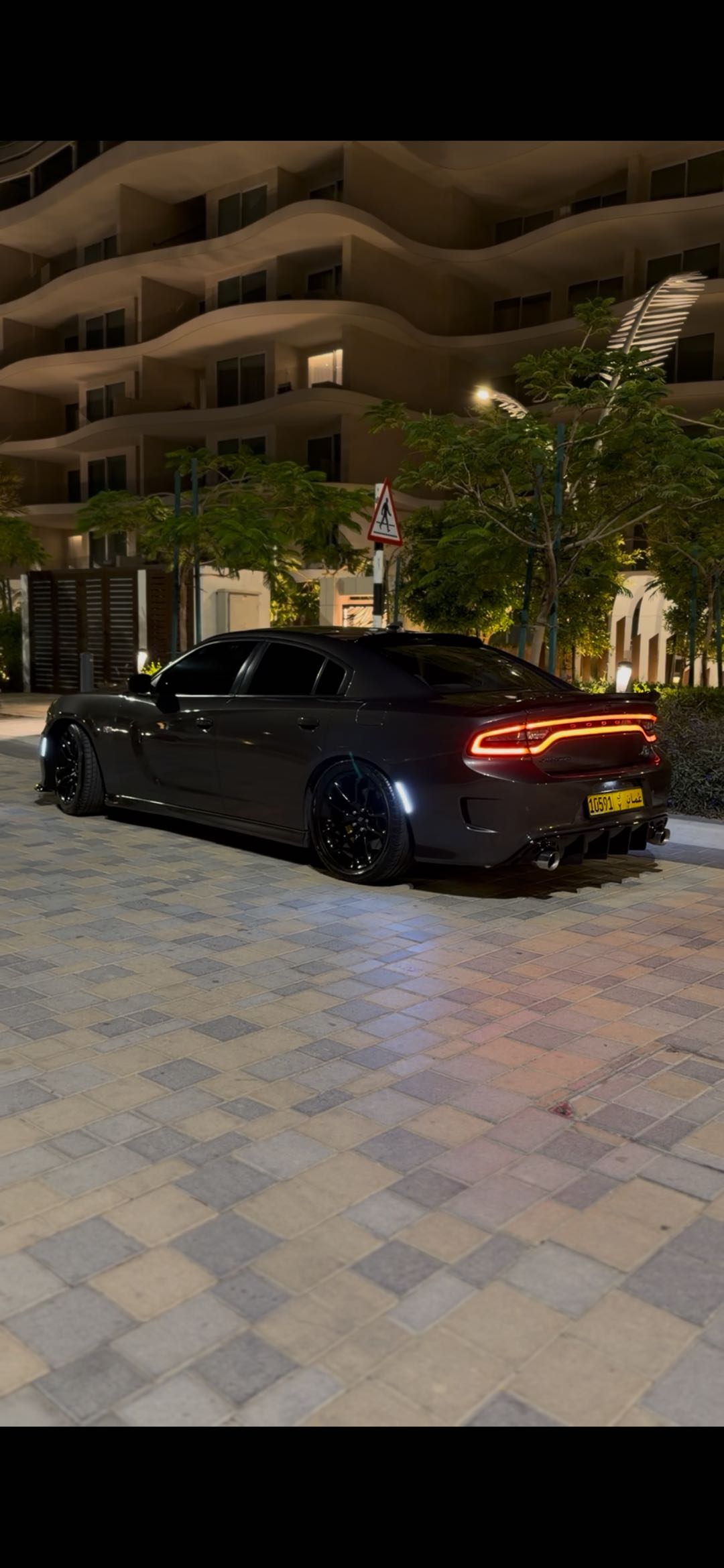 Car Image 2019 DODGE CHARGER SCAT PACK