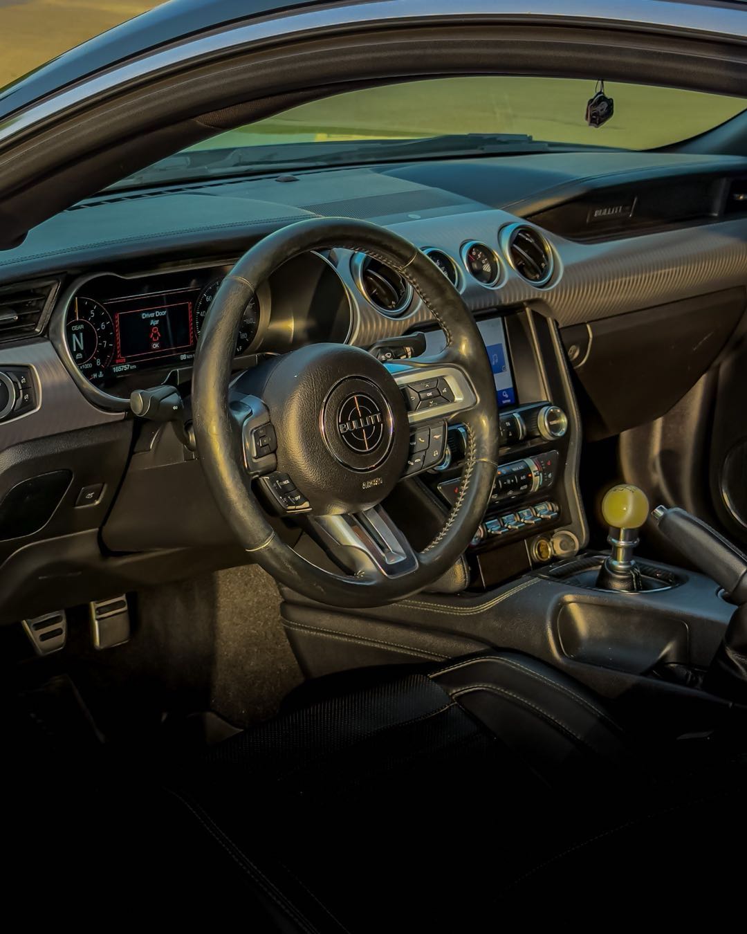 Car Image 2019 FORD MUSTANG GT